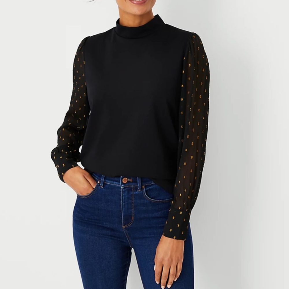 SOLD
! | ANN TAYLOR | Shimmer Clip Sleeve Mixed Media Top